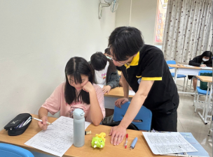 充足的課輔人力